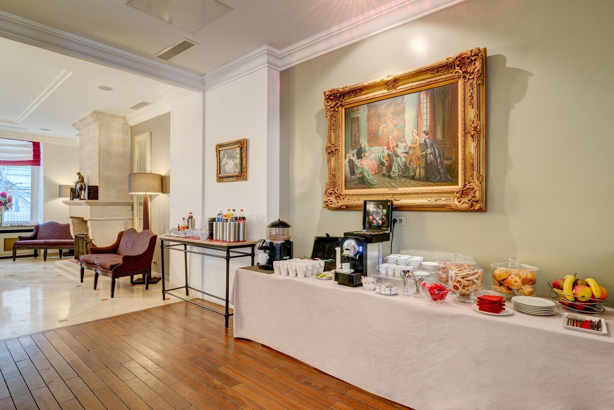 Malte - Astotel Hotel Paris